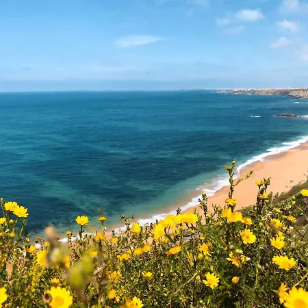Casa Jardim Peniche Bed & Breakfast